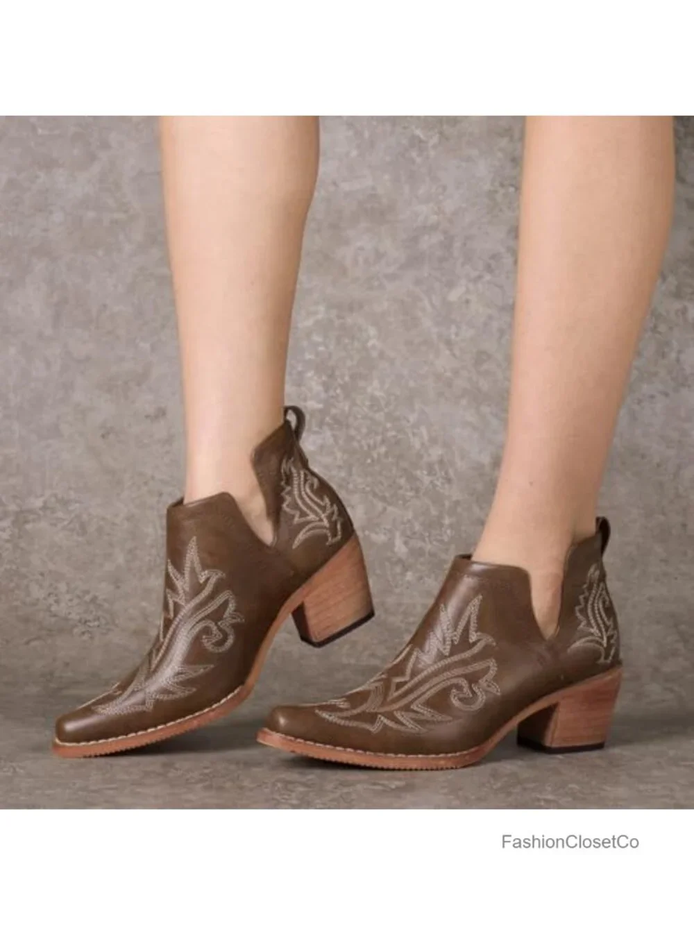 Women's Cowboy Ankle Booties Chunky Heel V Cutout Western Boots